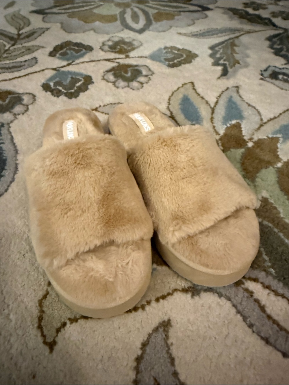 Muk Luks Women's Plush Slide Slippers in Beige